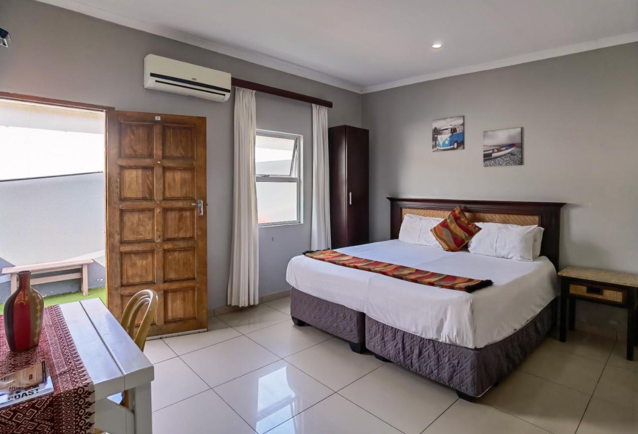 Ballito Backpackers エクステリア 写真